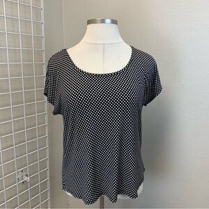 Chico's Black and White  Polka Dot Short Sleeve Top.  Chicos size 3 (L)